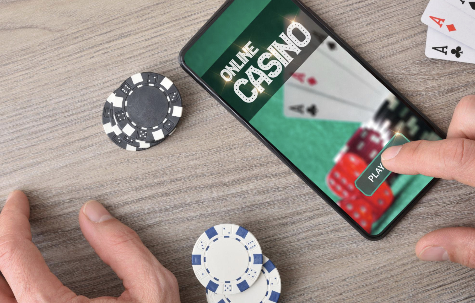 Why Physical Dice Still Feel More Human Than Digital Games